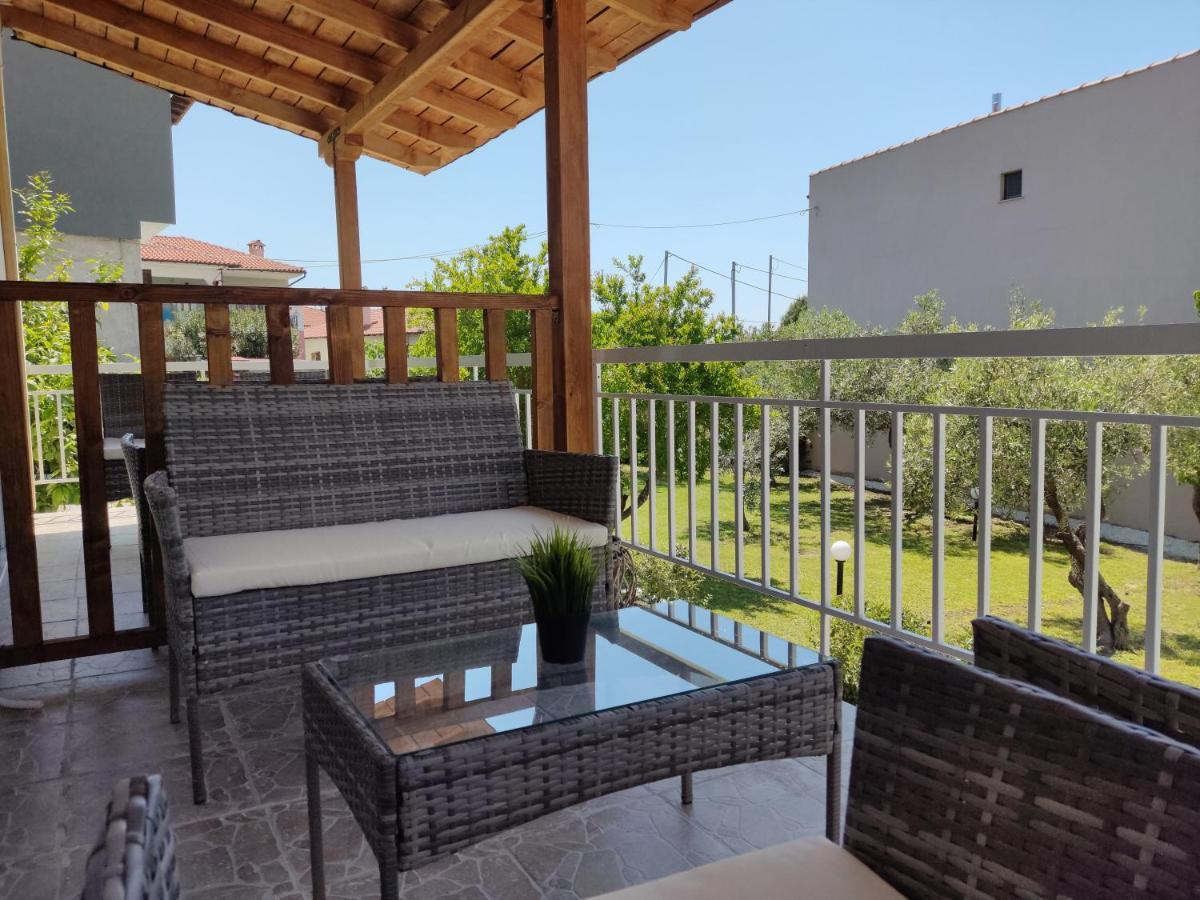 Elina House And Garden Villa Nikiti  Exterior photo